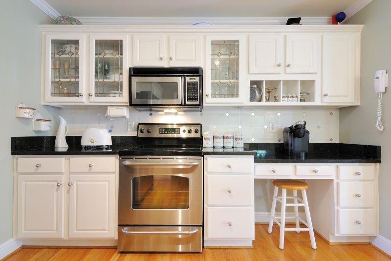 kitchen appliances cleaners in Newcastle, NSW